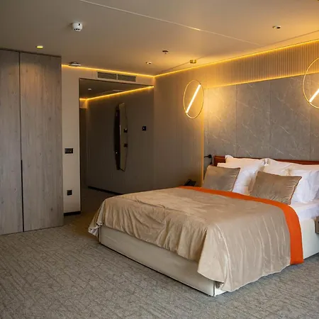 Medistone 4*