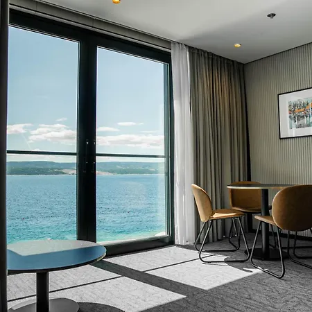 Otel Medistone 4*